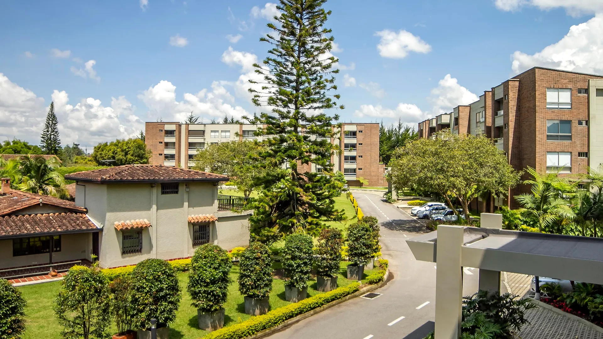 Mg Hotels & Suites Rionegro