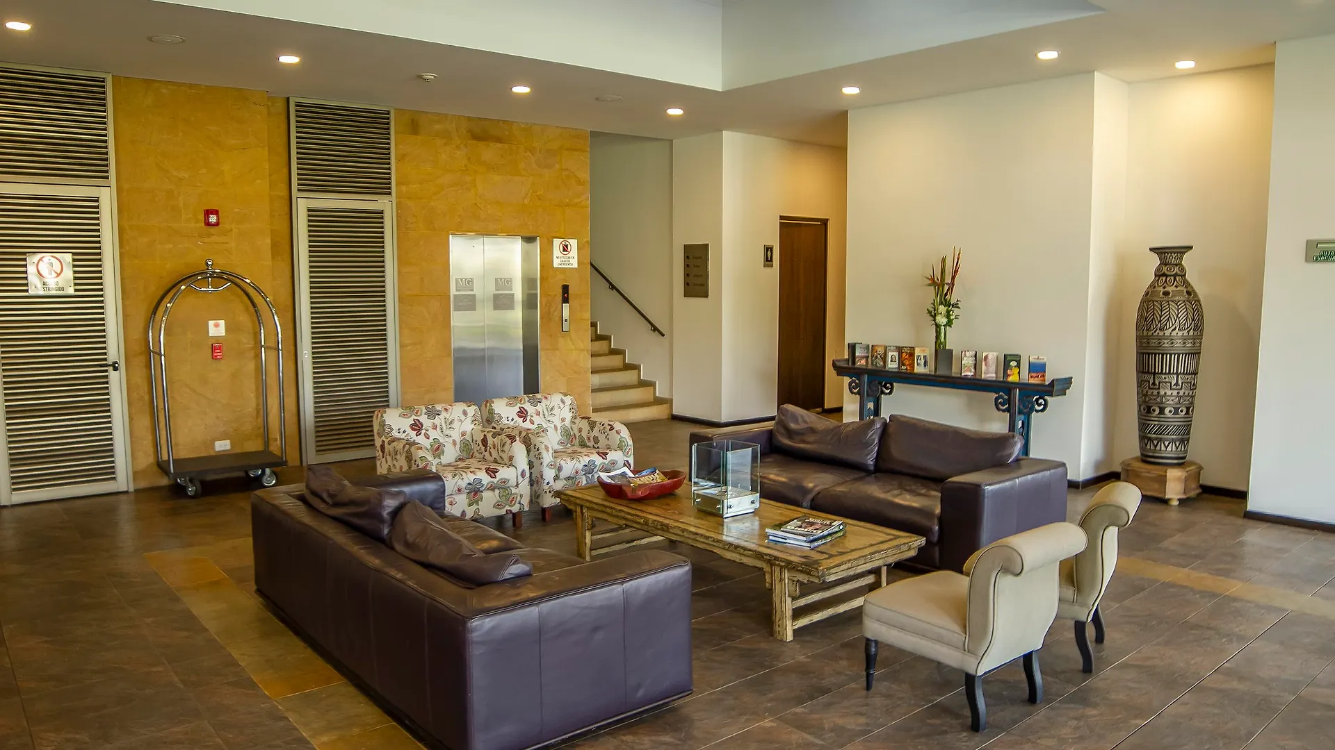 ****  Mg Hotels & Suites Rionegro Colombia